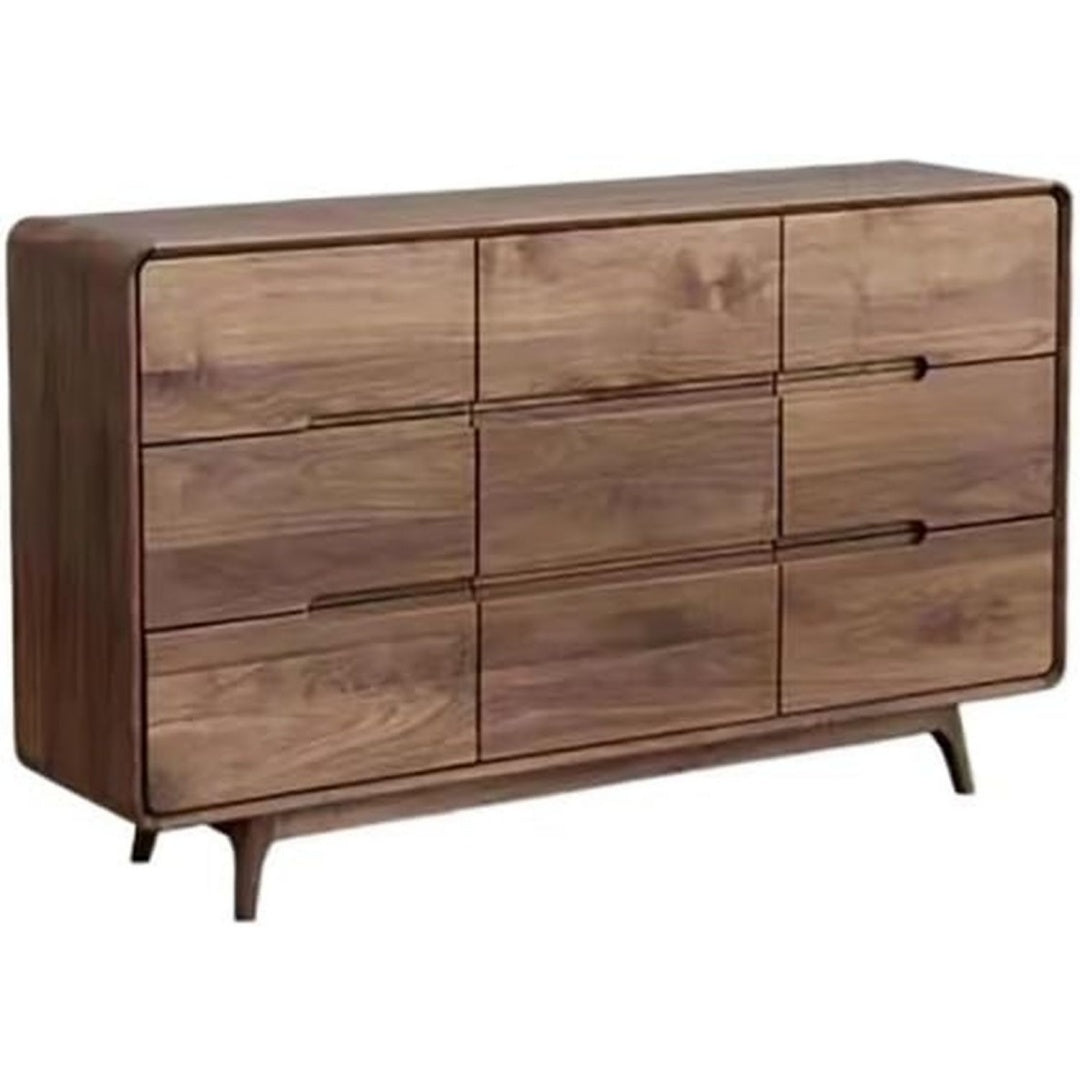 Das Sideboard misst 160 x 40 x 95 cm in Nussbaumbraun